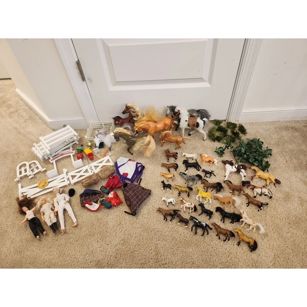 Huge‎ Vintage Horse Playset Toys Dolls Accessories Fence Barbies Girls